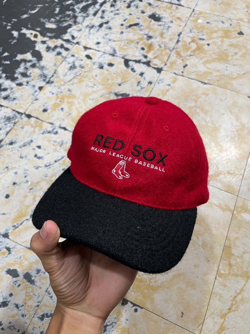 MLB Red Sox (Category: Caps & Hats) located in Manila. Submitted by drenren (Listing ID 1461342737, Image 1). Description: anyone looking brandnew with hang tag 1k+SF lang d m lang po.