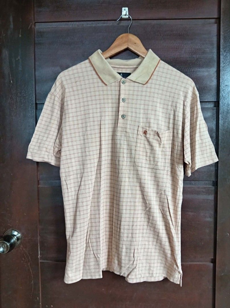 Montagut Polo shirt (Category: Tshirts & Polo Shirts ) located in Malaybalay. Submitted by cjsv0228 (Listing ID 1461470870, Image 1). Description: size Medium, no issue, 450 shipped.