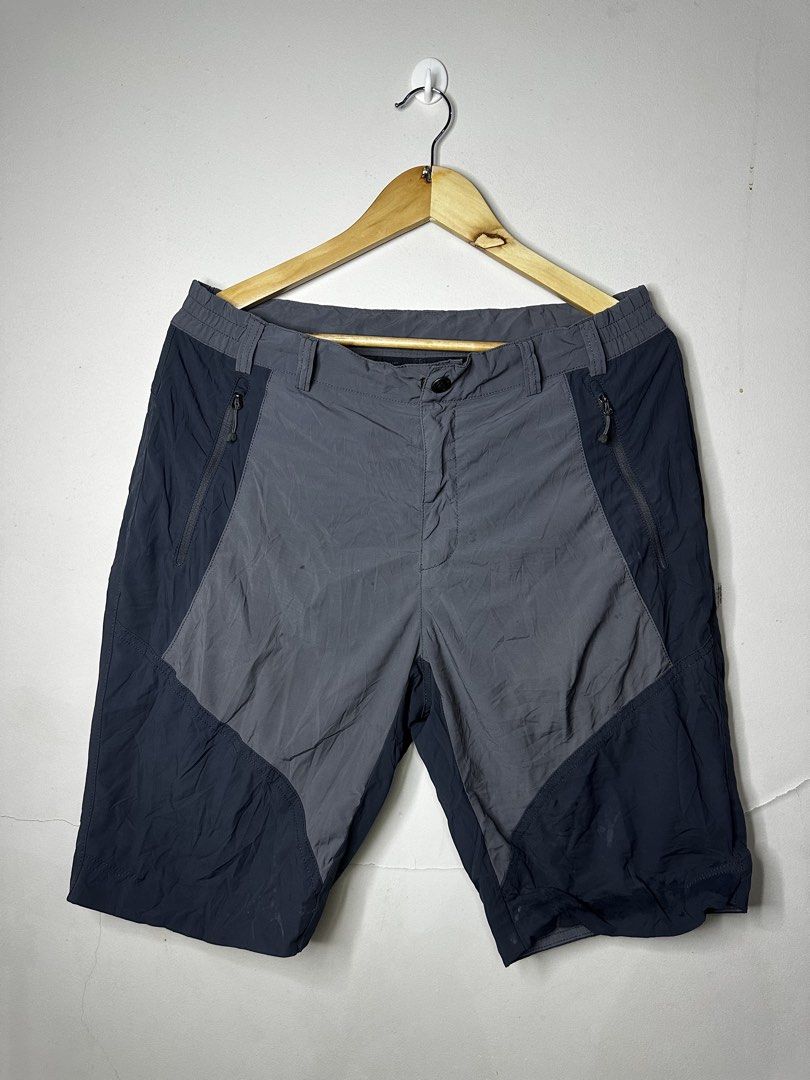 MONTBELL OUTDOOR SHORT (Category: Shorts) located in Molave. Submitted by thriftmate13 (Listing ID 1461414305, Image 1). Description: .