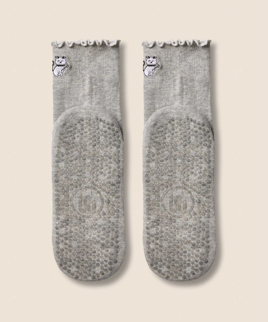 Move Active Crew Grip Socks - Boo Kitty Frill (Category: Socks & Tights) located in Muntinlupa City. Submitted by edl22 (Listing ID 1460646078, Image 1). Description: Brand new, unused Negotiable .