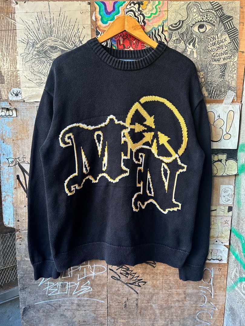 M+RC Noir knitted Longsleeve (Category: Coats, Jackets and Outerwear) located in Taguig. Submitted by visuallifestyle (Listing ID 1461380876, Image 2). Description: Excellent condition No issue.