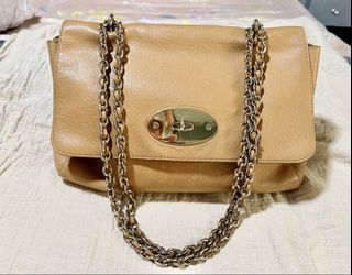(Category: ) located in . Submitted by zyriany (Listing ID 1461445027, Image 1). Description: .