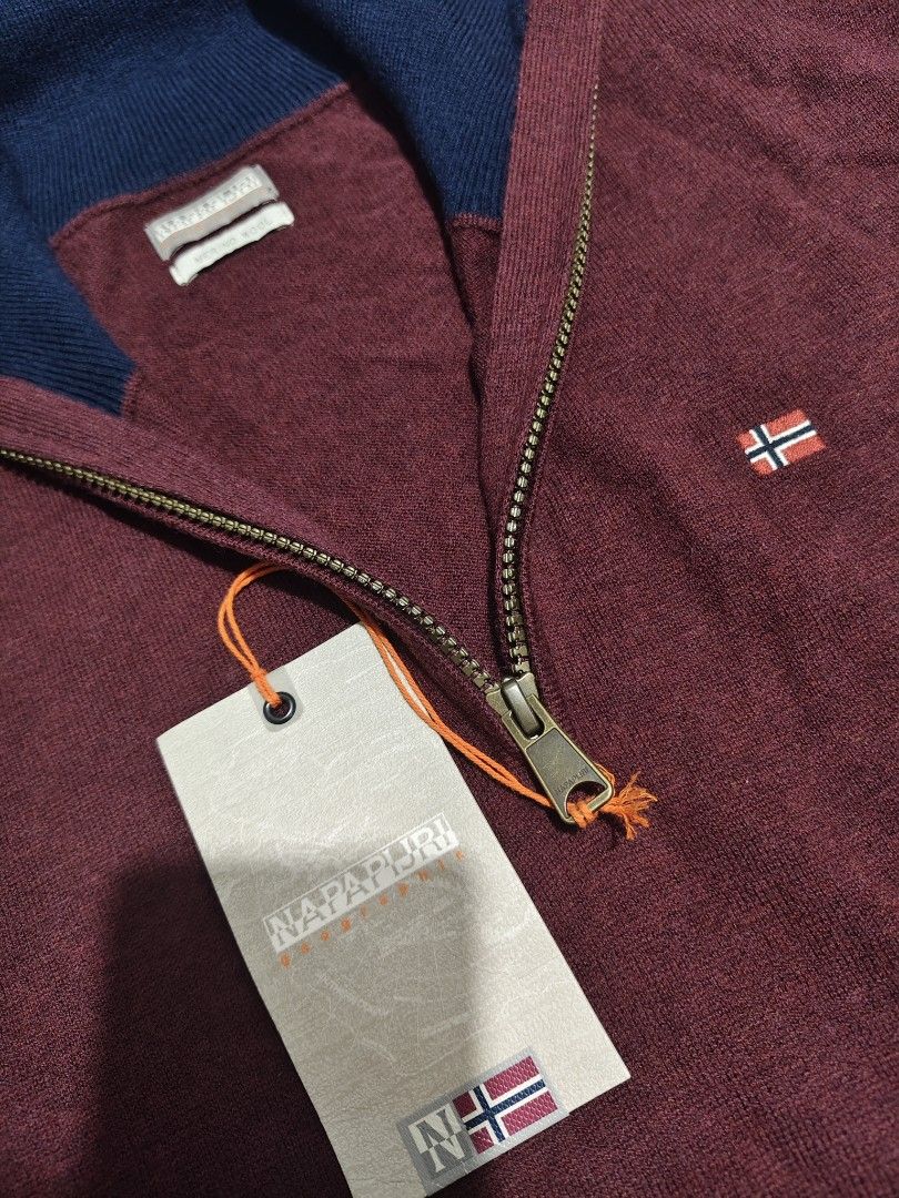 NAPAPIJRI HALF ZIPPED LONG SLEEVE (Category: Coats, Jackets and Outerwear) located in Baguio. Submitted by igorotak.111.taraki.com (Listing ID 1461472319, Image 3). Description: FS NAPAPIJRI HALF ZIPPED LONG SLEEVE NWT NO ISSUES SOLID NITO ❤️ L-25 W-21 CAN FIT M-L CAN DO.