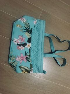 （分類：）位於 。 由 10269926 提交（商品編號 1461520195，圖片 1）。簡介： 。