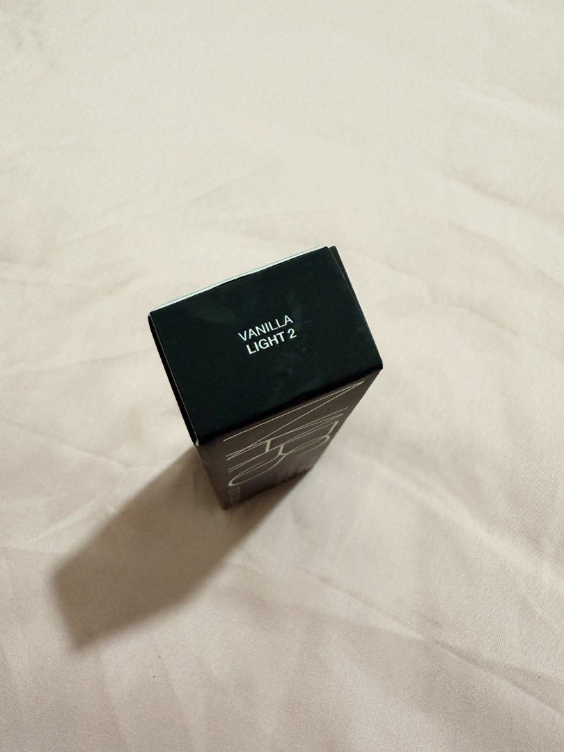 Nars Mini Radiant Creamy Concealer 1.4mL (Vanilla Light 2) (Category: Makeup) located in Monkayo. Submitted by mitchjeall19 (Listing ID 1461401540, Image 2). Description: Nars Mini Radiant Creamy Concealer Vol: 1.4mL Shade: Vanilla Light 2 100% Original, bought from Hongkong pasabuy RFS: Wrong item ordered.
