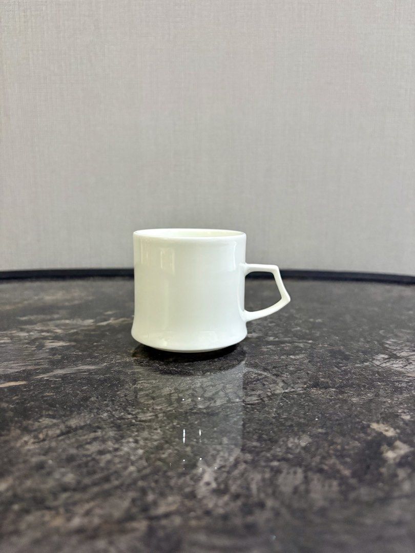 Narumi Bundle: Ming Tree Oval Plate, Mug, and Espresso Cup (Category: Coffee & Tea Tableware) located in Manila. Submitted by foundhouseph (Listing ID 1461350506, Image 3). Description: -Narumi Bundle: 1 Ming Tree Oval Plate, 1 Grey Mug, and 1 White Espresso Cup -Price: All in for 350php -Dimensions of Plate: Width 30cm, Depth 12cm, Height 2.7cm. .