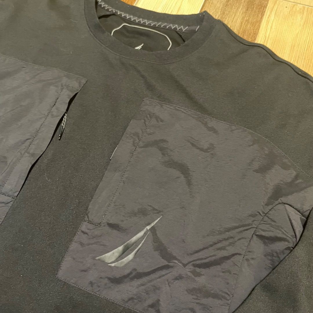 Nautica black sweatshirt (Category: Coats, Jackets and Outerwear) located in Tacloban City. Submitted by revive_fits (Listing ID 1461464178, Image 2). Description: THRIFTED ITEMS.