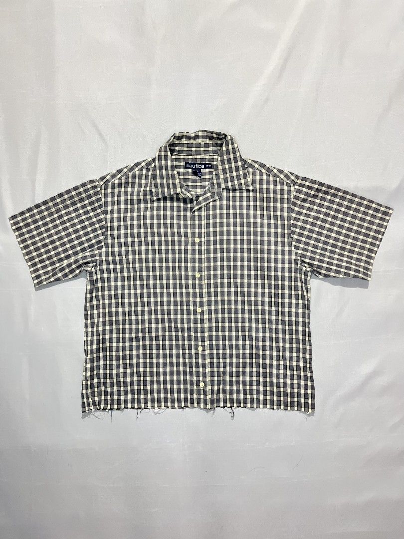 Nautica polo (Category: Tshirts & Polo Shirts ) located in Cabuyao City. Submitted by grand_vault (Listing ID 1461481527, Image 1). Description: Nautica Polo Size: M Width: 23 Length: 26 Condition: 8/10 Color rate: 10/10 Issue: Cut.