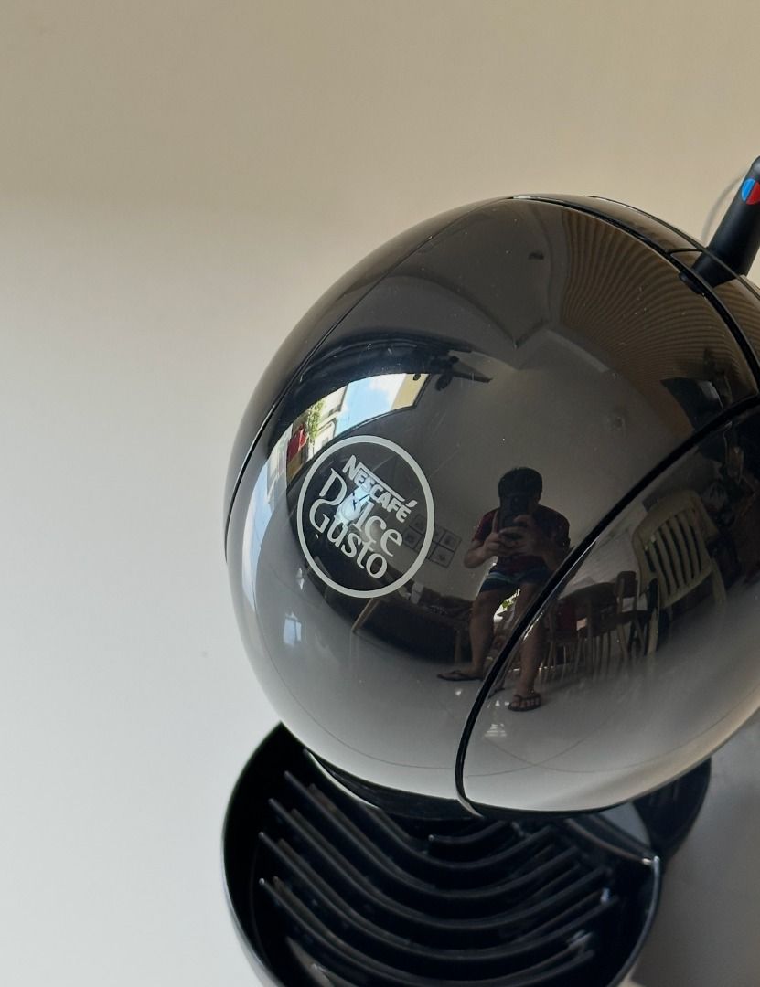 Nescafé Dolce Gusto Piccolo XS Coffee Machine (Category: Coffee Machines & Makers) located in General Trias. Submitted by neildebelen_ (Listing ID 1461406557, Image 2). Description: Nescafé Dolce Gusto Piccolo XS Coffee Machine Condition: Like New — used once only Model: PXS9781B 📦 No box ✅ Fully working ✅ Very clean ✅ Barely used ✅ Easy to Operate Selling because hindi na nagagamit / decluttering. Perfect for home or office coffee setup. Compac