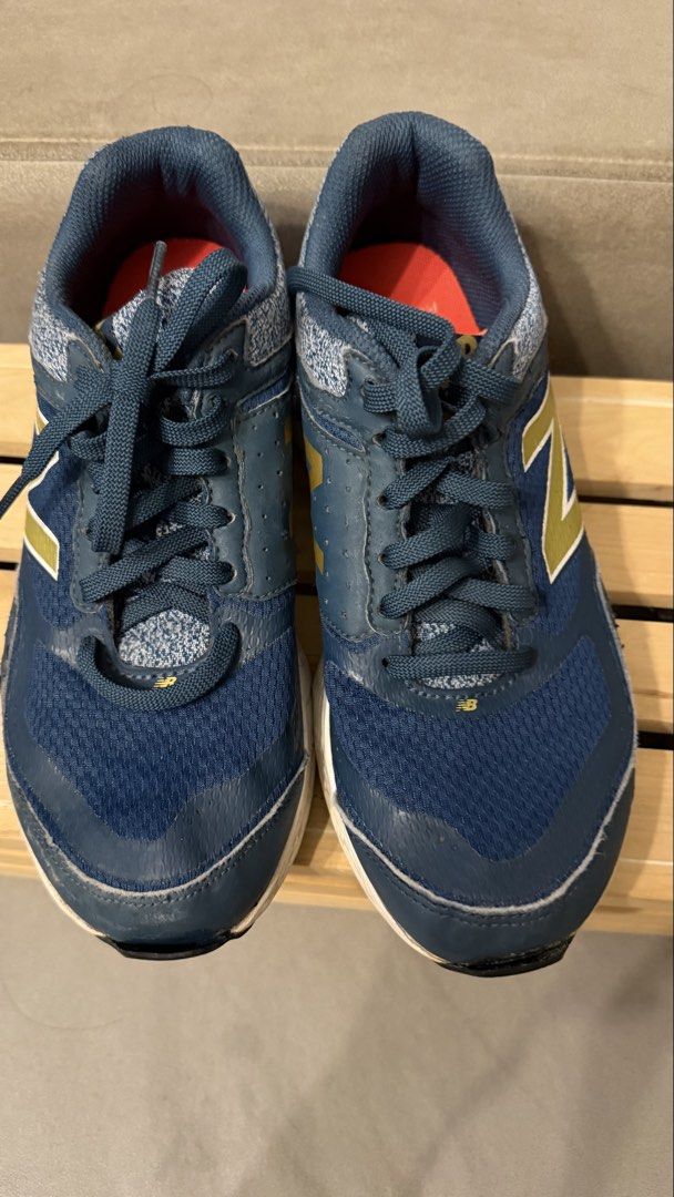 New balance (Category: Shoe inserts) located in Paranaque City. Submitted by babyone13 (Listing ID 1461525697, Image 1). Description: .