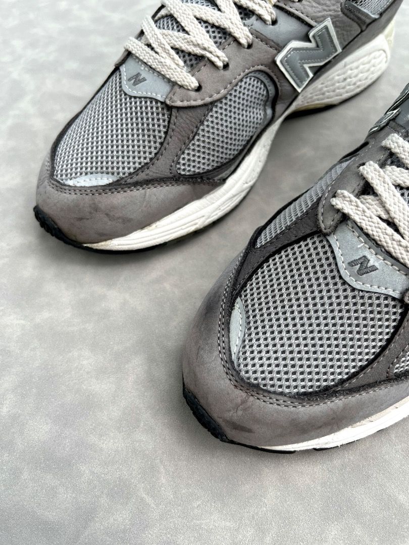 New Balance 2002r (Category: Casual Shoes) located in Bacolod City. Submitted by dimesbcd (Listing ID 1461462749, Image 3). Description: EU 42/ USM 8.5- USWM 10/ CM 26.5 Good Condition (signs of usage).