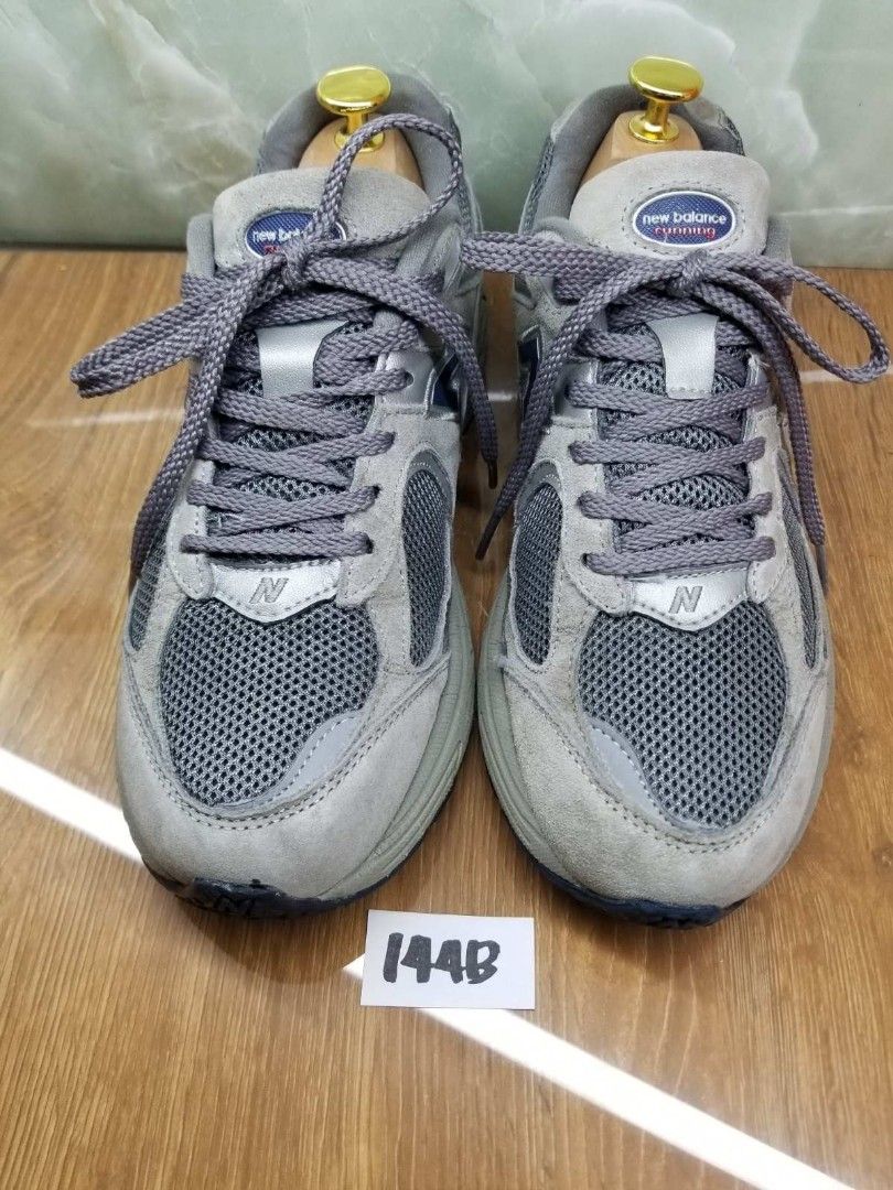 New balance sneakers 39 (Category: Sneakers) located in Quezon City. Submitted by lykpossession (Listing ID 1461398647, Image 1). Description: Ask first if available.