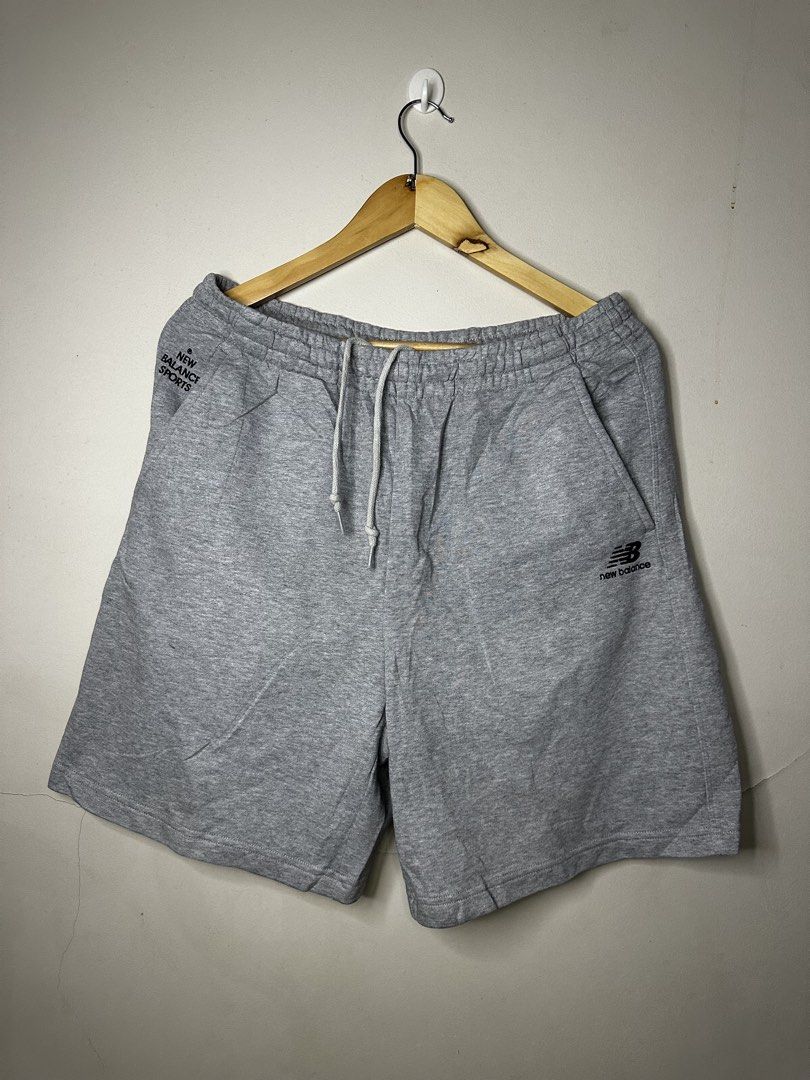 NEW BALANCE SWEAT SHORT (Category: Shorts) located in Molave. Submitted by thriftmate13 (Listing ID 1461412847, Image 1). Description: .