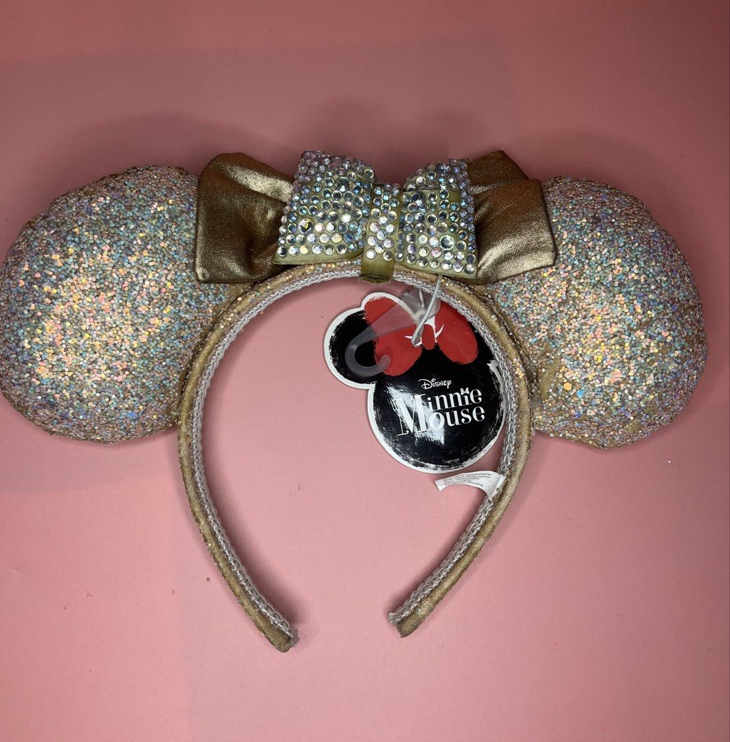 New sets! Disney Headbands (Category: Babies & Kids Fashion) located in Caloocan City. Submitted by snapshop_ph (Listing ID 1461397791, Image 2). Description: - Brand new Disney headbands available. - Designs include Minnie Mouse (glittery with rhinestones), Disney Princess (floral), and Toy Story (pea pod plushie). - Suitable for girls aged 4-12 years. - Perfect accessory for Disney fans. - Meetup location: Palmera Springs I Camarin, Lotus Stree