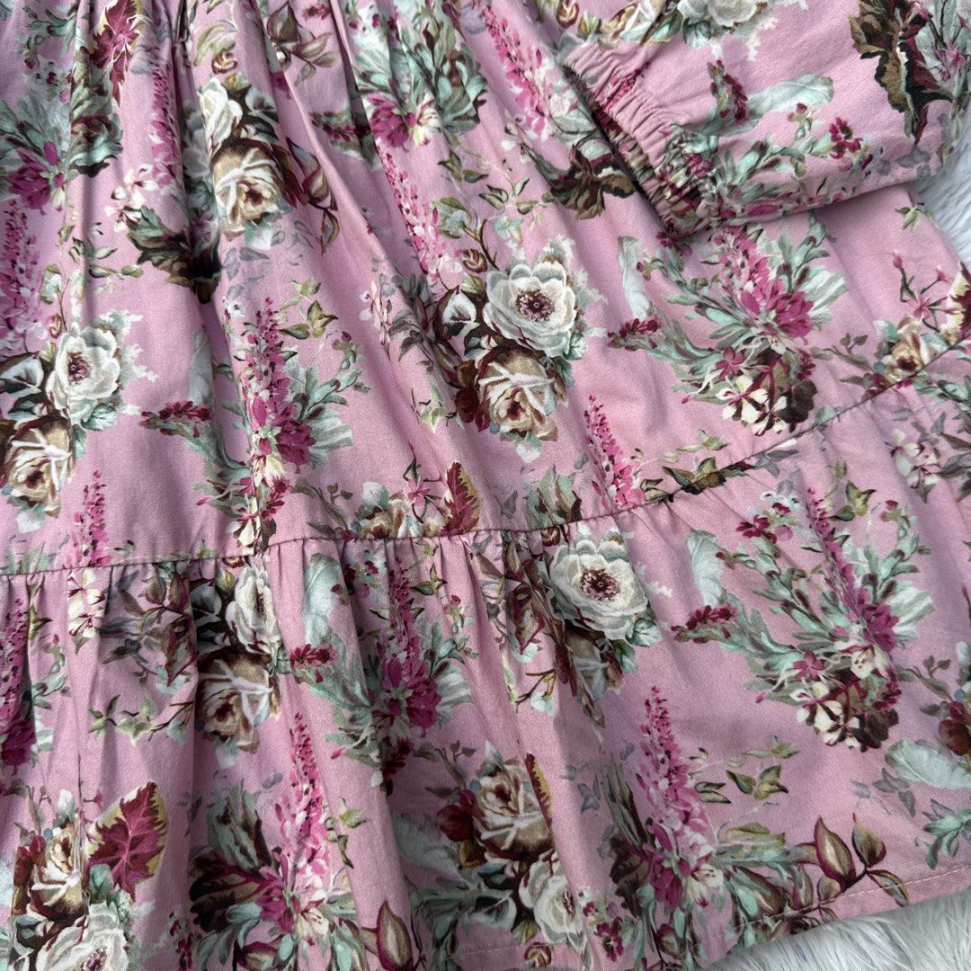 Next dress 5-6T (Category: Babies & Kids Fashion) located in Dagupan City. Submitted by flor_sandra (Listing ID 1461524597, Image 2). Description: No flaws.