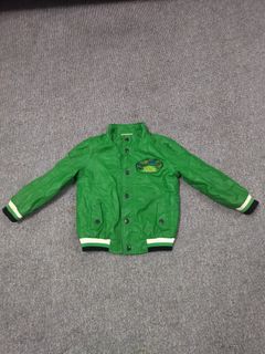 (Category: ) located in . Submitted by st3preloved (Listing ID 1461527721, Image 1). Description: .