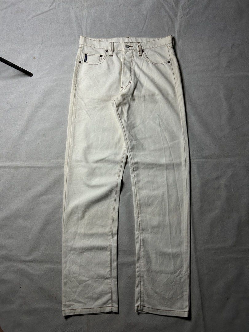 Nigel Cabourn Straight Leg Denim Jeans (Category: Jeans) located in Iloilo. Submitted by noy_thrift (Listing ID 1461469605, Image 1). Description: Nigel Cabourn Straight Leg Denim Jeans Waistline 32-33 Thighs 13 Knee 9 Leghole 8 Inseam 34 Outseam 45 Front Rise 12 Back Rise 14.5 Excellent Condition No Issue Need Wash.