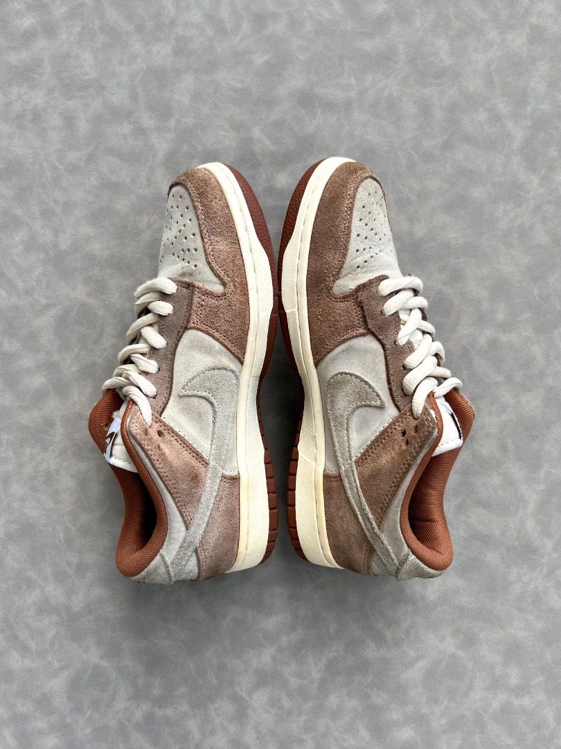 Nike Dunk Low Medium Curry (Category: Sneakers) located in Bacolod City. Submitted by dimesbcd (Listing ID 1461463851, Image 2). Description: EU 38/ US 7/ CM 24 Good Condition (signs of usage).