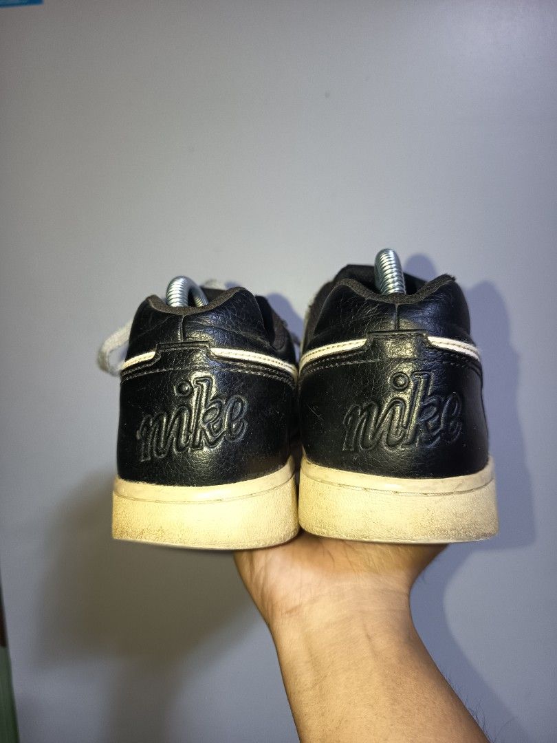 Nike Ebernon Low (Category: Sneakers) located in Pasay City. Submitted by ODDXX (Listing ID 1461473295, Image 3). Description: Nike Ebernon Low Size 7 Men/25CM Good Condition 750php +SF Only!.