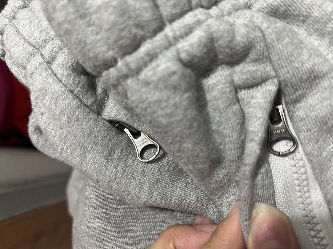 Nike Jogger Pants – Grey (Category: Activewear) located in Manila. Submitted by jhennie05 (Listing ID 1461523896, Image 3). Description: Decluttering! 🩶 🏷️ Size: Medium on tag 📏 Waistline: 24–30 inches 📏 Length: 35 inches ✅ Complete wash tag ✅ YKK zipper 🎨 Color: Grey 📍 Location: Cainta, Rizal 💰 Courier: Lalamove / GoGo Express 🚚 Shipping fee shoulder by buyer. 📩 PM for inquiries and actual photos. First to pay, first to get!.