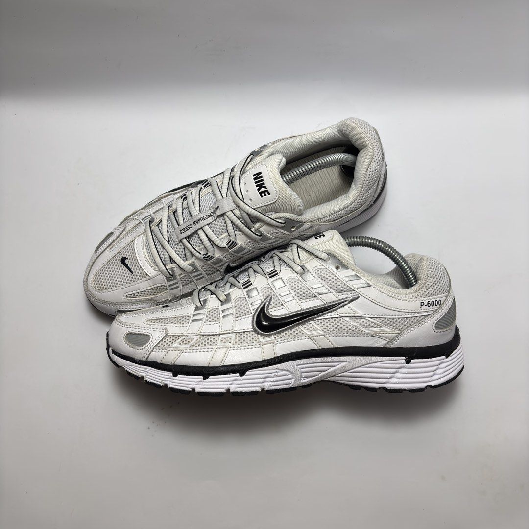 NIKE P-6000 WHITE METALLIC SILVER BLACK (Category: Sneakers) located in Cebu City. Submitted by kylokicks77 (Listing ID 1461534795, Image 1). Description: Nike P-6000 White Metallic Silver Black Legit/Authentic pair ✅ Size: 8.5us(men’s) | 42euro | 26.5cm Excellent to as new condition No issue Loc: Lapu-Lapu City, Cebu 📍 DM me if interested 📩🙌🏽 P.S. Colors may vary due to lighting..