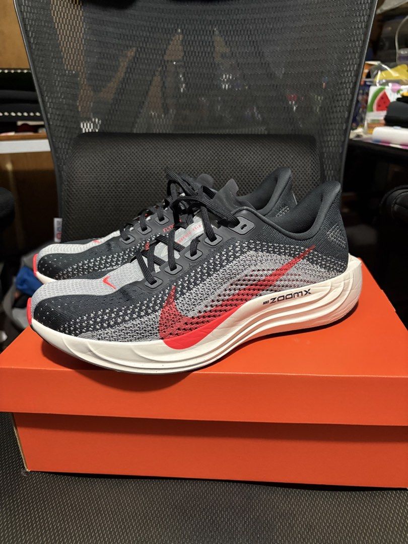 Nike Pegasus Plus (Category: Sneakers) located in Manila. Submitted by waxxizz (Listing ID 1461449517, Image 1). Description: For sale only: Nike Pegasus Plus Size 9, 9.5/10 condition, 100% authentic Used once for outdoor jog and once indoor mall No issues Price: PHP 3,500.