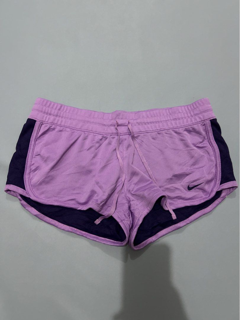 Nike Running Short (Category: Activewear) located in Manila. Submitted by chen_clybelles (Listing ID 1461558248, Image 1). Description: M to semi L.