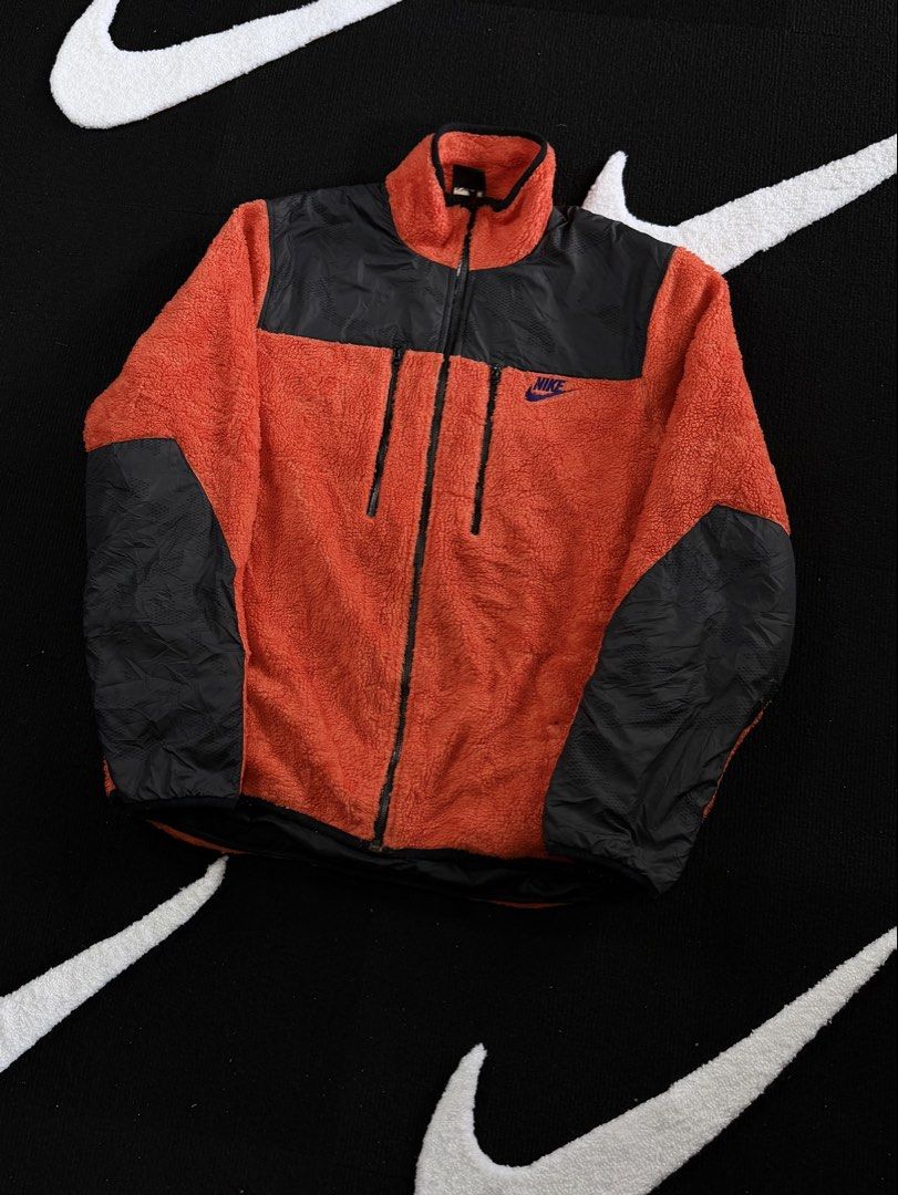 nike sherpa track field jacket full zip (Category: Activewear) located in Manila. Submitted by styleandfly191238 (Listing ID 1461328943, Image 3). Description: length 28 width 23 issue none excllent condition complete tags and original color may vary due to light dm me for more inquiry mop g cash courier jnt or lalamove.