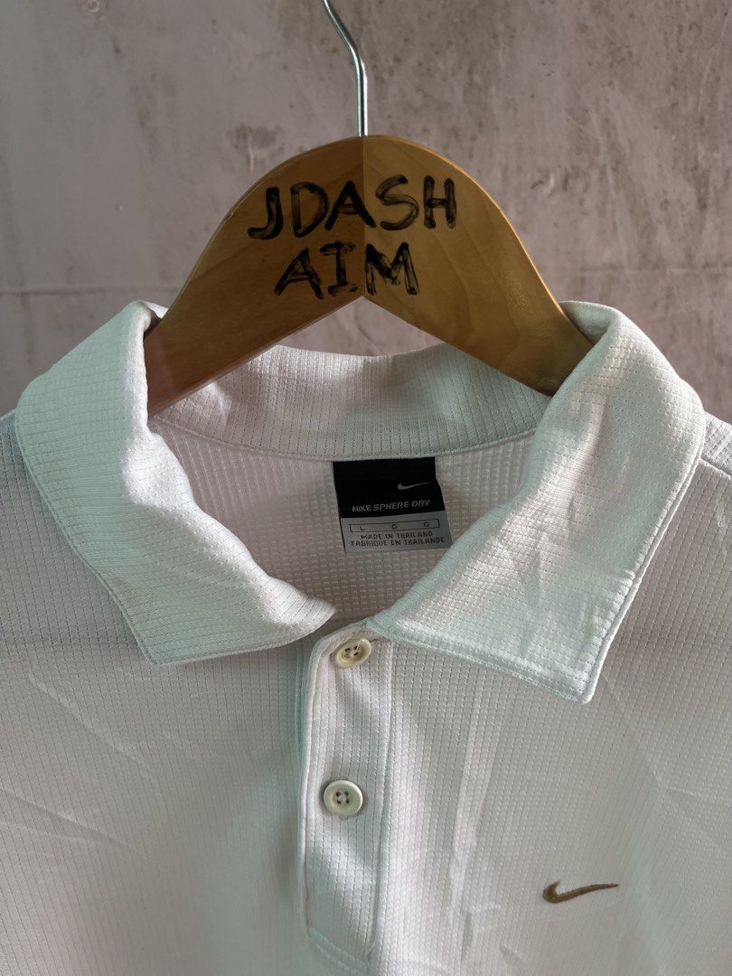 Nike Sphere Dry White Polo Shirt (Category: Tshirts & Polo Shirts ) located in Cebu City. Submitted by pick2zeroo (Listing ID 1461382286, Image 3). Description: VINTAGE NIKE SPHERE DRY POLO GOLD MINI SWOOSH - LARGE ON TAG - DIMENSION: 21 WIDTH | 26 LENGTH - EXCELLENT CONDITION DM ME TO PURCHASE!.