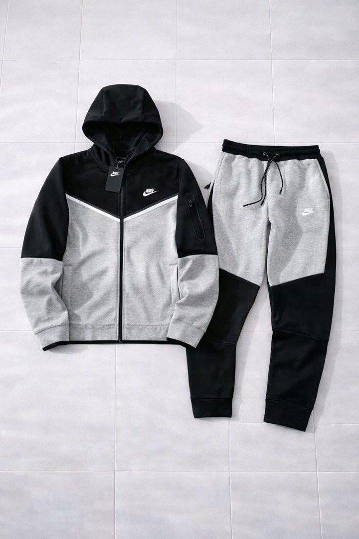 NIKE TECH SET (Category: Hoodies) located in Himamaylan. Submitted by ilovemyswag67 (Listing ID 1461482347, Image 2). Description: BRANDNEW TO MGA TOL ADD SF NALANG FREE SF IF SET KINUHA 1500 PANTS 1900 HOODIE .