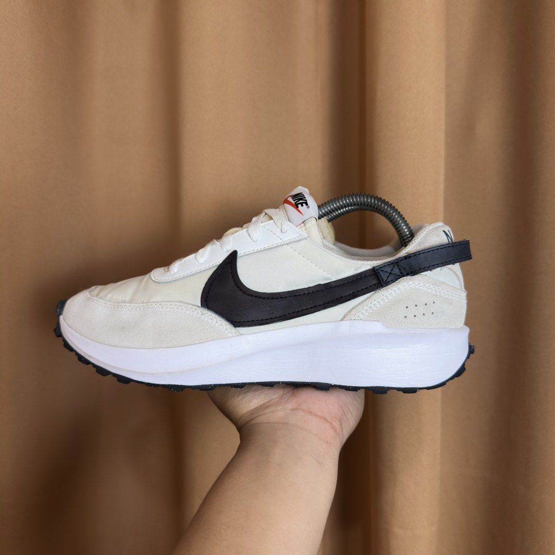 Nike Waffle (Category: Sneakers) located in Don Carlos. Submitted by rabearcelj59593 (Listing ID 1461454880, Image 3). Description: .
