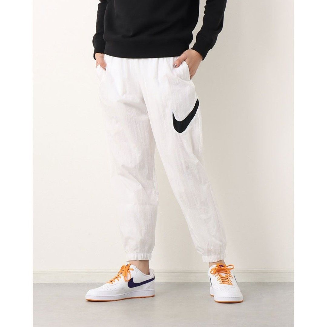 Nike Womens Woven Pants (Category: Other Bottoms) located in Taytay. Submitted by leanmark103093 (Listing ID 1461509230, Image 1). Description: NAYKEe Woven Jogger Pants Size Medium on tag 30 to 34 Waistline 36 Length Excellent Condition No issue 📩📩📩📩.