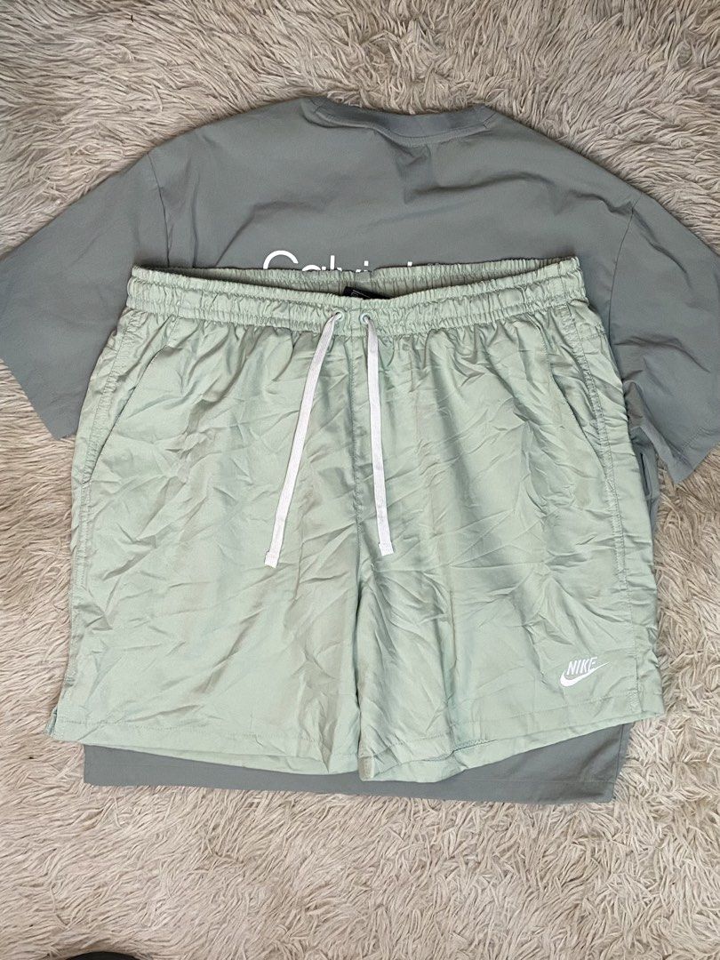 Nike Woven (Category: Shorts) located in Aurora. Submitted by clarkmelvinthrift21 (Listing ID 1461462696, Image 1). Description: Name: Nike woven 📌Size: Xxl 📌Dimensions: 34-36x17 📌Condition: Excellent 📌Issue/Flaws: None 📌Color rate: 9.5 Location: Zamboanga del Sur, Mindanao.