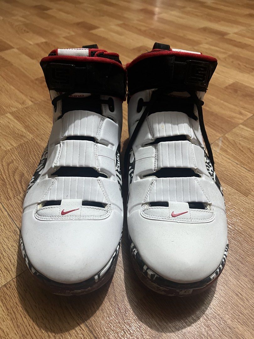Nike Zoom LeBron 4 "Graffiti" (Category: Sneakers) located in Caloocan City. Submitted by reyesjoyce (Listing ID 1461415213, Image 1). Description: For Sale Nike Zoom LeBron 4 "Graffiti" Size 9.5 US NO BOX Shoes only Used once only Negotiable Location Cabuyao, Laguna Willing to meet up if sure buyer or via LBC(payment first before ship out) or Lalamove.