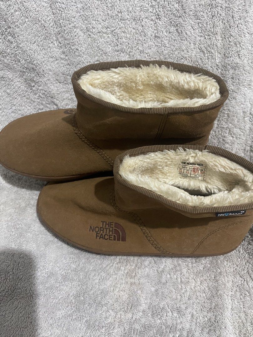 NORTH FACE BOOTS (Category: Boots) located in Manila. Submitted by miss.arpee (Listing ID 1461419459, Image 2). Description: 📌brand: NORTH FACE 📌condition: 9/10 📌used: just for fitting, stored in the closet 📌no flaws 📌actual photo posted 📌RSF: decluterring / closet clean-out 📌best fit: size 5-6 📌clean & ready to wear 📩 DM me for more details. 🌸Looking for new owners for my beloved boots! 💕 They’ve been loved and worn only few times, an