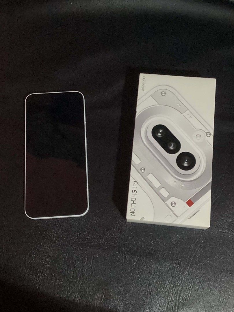 Nothing Phone 4(a) 8+256GB White (Category: Android Others) located in Cabanatuan. Submitted by halehenny (Listing ID 1461352937, Image 3). Description: selling! my personal phone for 17.5k 🪽 OPEN FOR SWAP! [iP15 + add ako cash] Nothing Phone 4(a) • 4 months old • lady-owned, no scratches • meticulously cared for • 8GB RAM + 256GB ROM • white variant • complete receipt + box with original charging cord + free adaptor • selling for medical purpos