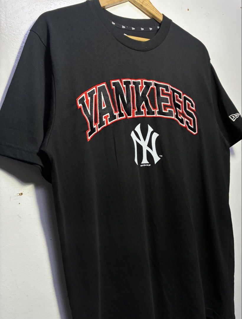 Ny yankees new era (Category: Activewear) located in Manila. Submitted by egayfinds420 (Listing ID 1461459523, Image 2). Description: NY YANKEES NEW ERA 😍🥶 EXCELLENT CONDITION COLOR RATE 9.5/10 OR BETTER LARGE 22 x 29 .