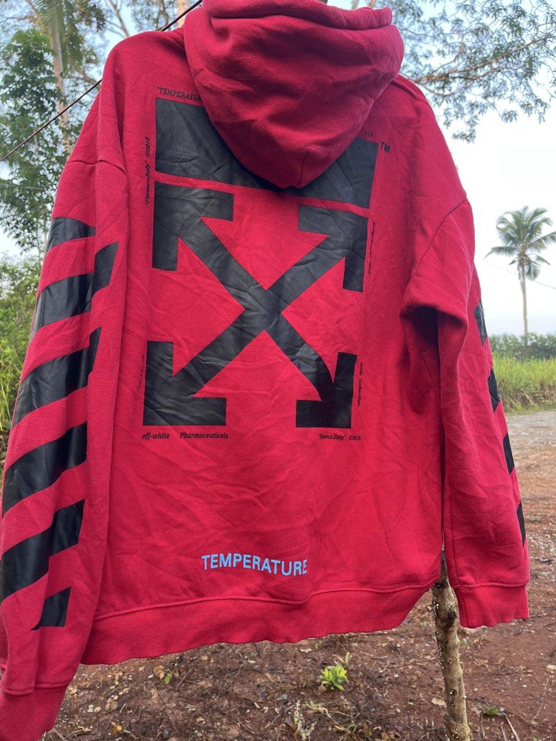 Off white Hoddie (Category: Coats, Jackets and Outerwear) located in Ipil. Submitted by larrynini (Listing ID 1461487171, Image 2). Description: Off white hoddie jacket (off) No cracks prints Color rate 8.5/10 Complete details.