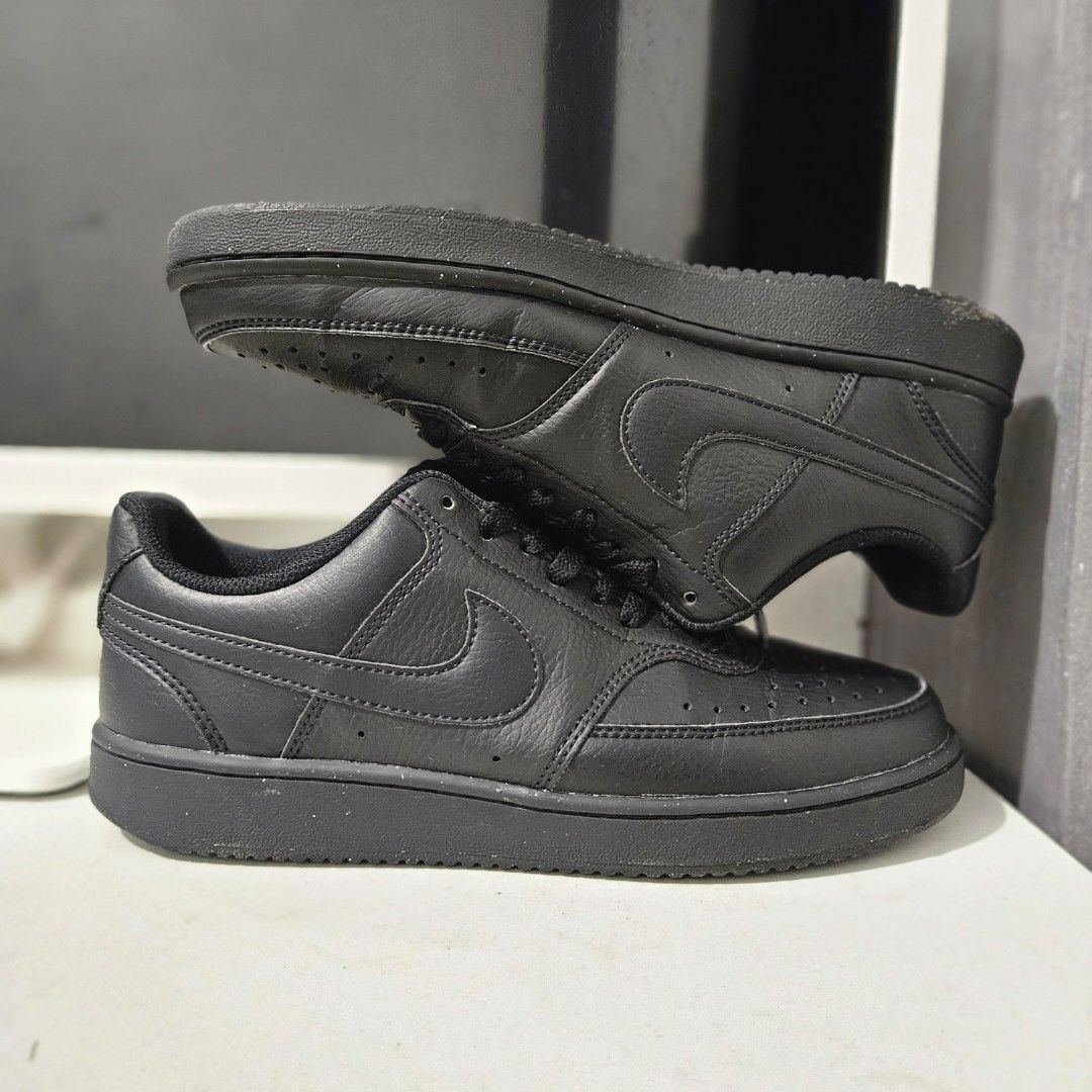 OG Nike Court Vision US7 (Category: Casual Shoes) located in Pasay City. Submitted by pass.it.on.ph (Listing ID 1461408474, Image 3). Description: Nike Court Vision Low Next Nature M US7 EU40 25cm Colorway: Triple Black RFS: decluttering _________________________________________________________ ​🛍️ Check my profile for more listings! 💡 Take 2 or more items to get a discount/bundle price. https://carousell.app.link/iMZHoAII35b __________________