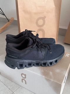 （分類：）位於 。 由 sneakerssssssssssss 提交（商品編號 1461437758，圖片 1）。簡介： 。