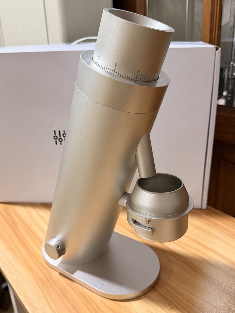 Option - O P64 (Category: Coffee Machines & Makers) located in Quezon City. Submitted by neilpb (Listing ID 1461398400, Image 1). Description: Light Use for Cuppings -RPM Control -64mm Mizen Burrs Technical Details of the grinder can be found online. Firm Price .