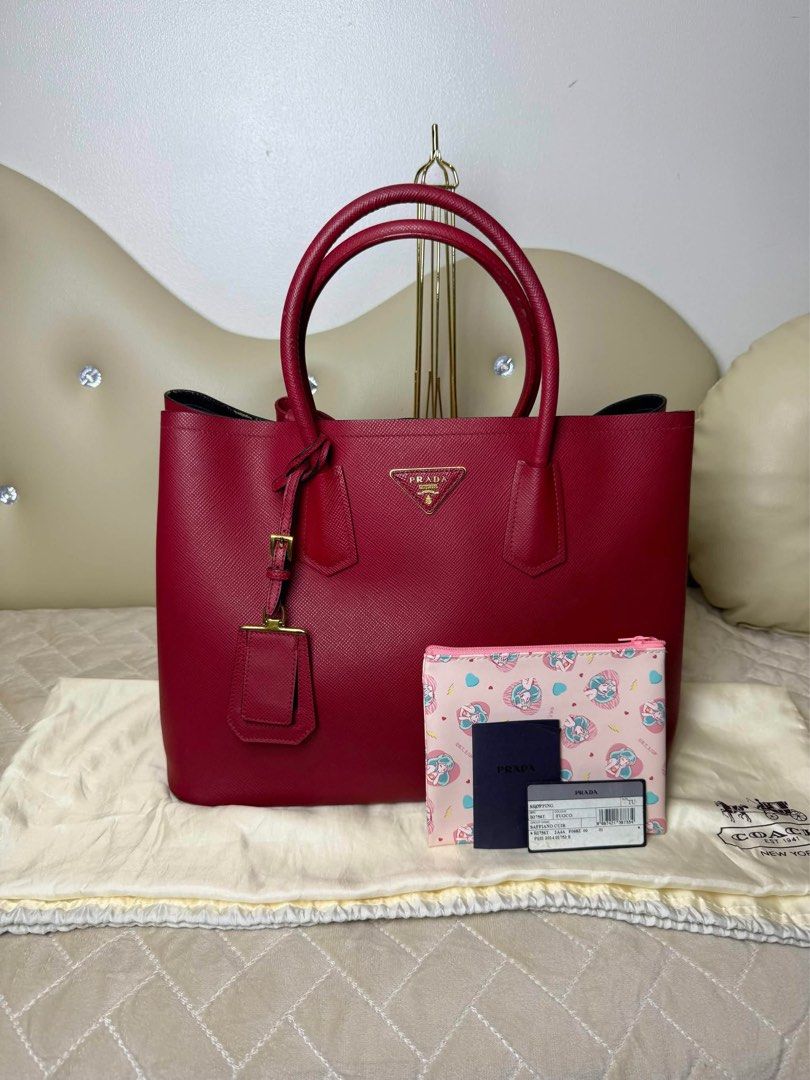 Original Prada Saffiano Red Bag (Category: Luxury Bags & Wallets) located in Cavite. Submitted by authenticbagshavenbyvalg (Listing ID 1461332359, Image 2). Description: Guaranteed Original 💯 excellent condition sa labas ung sa loob pls check last pic ( need lang top edge coat ) 1,800 as per repair shop overall still in very good condition Kayo na magpagawa.