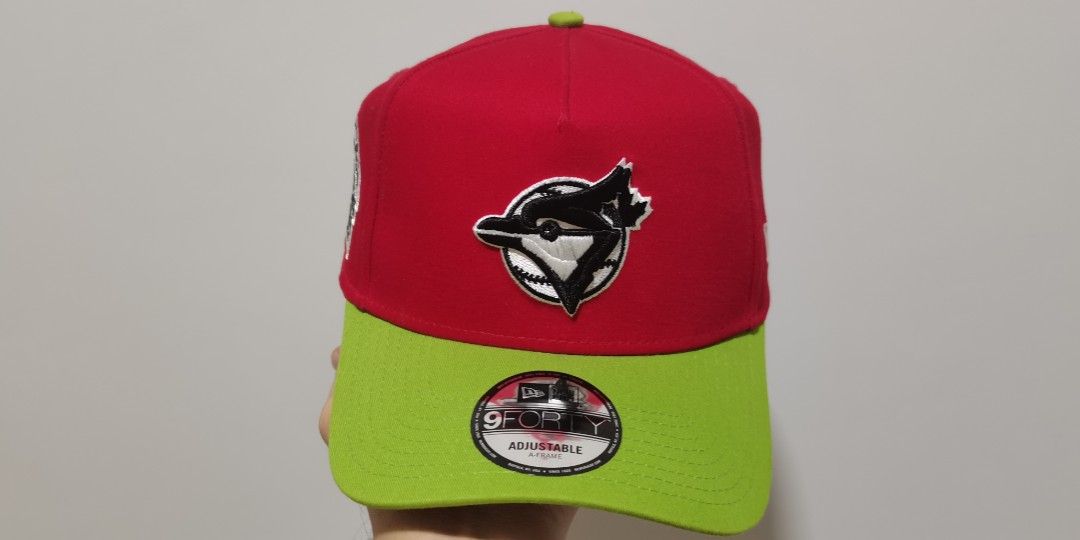 Original Sample Cap Toronto Blue Jays 9forty A-Frame (Category: Caps & Hats) located in Indang. Submitted by capitenyo (Listing ID 1461392498, Image 2). Description: Authentic Sample Cap Toronto Blue Jays 9forty Cap ✅ 9forty A-frame Snap back ✅ Dome Size - One Size Fits Most All ✅ Deep Red Dome and Apple Green Visor Color ✅ Color rate - 10/10 ✅ Materials - 100% Cotton ✅ Made in China ✅ Condition - Brand New, Excellent ⛔ May maliit na sulat sa und