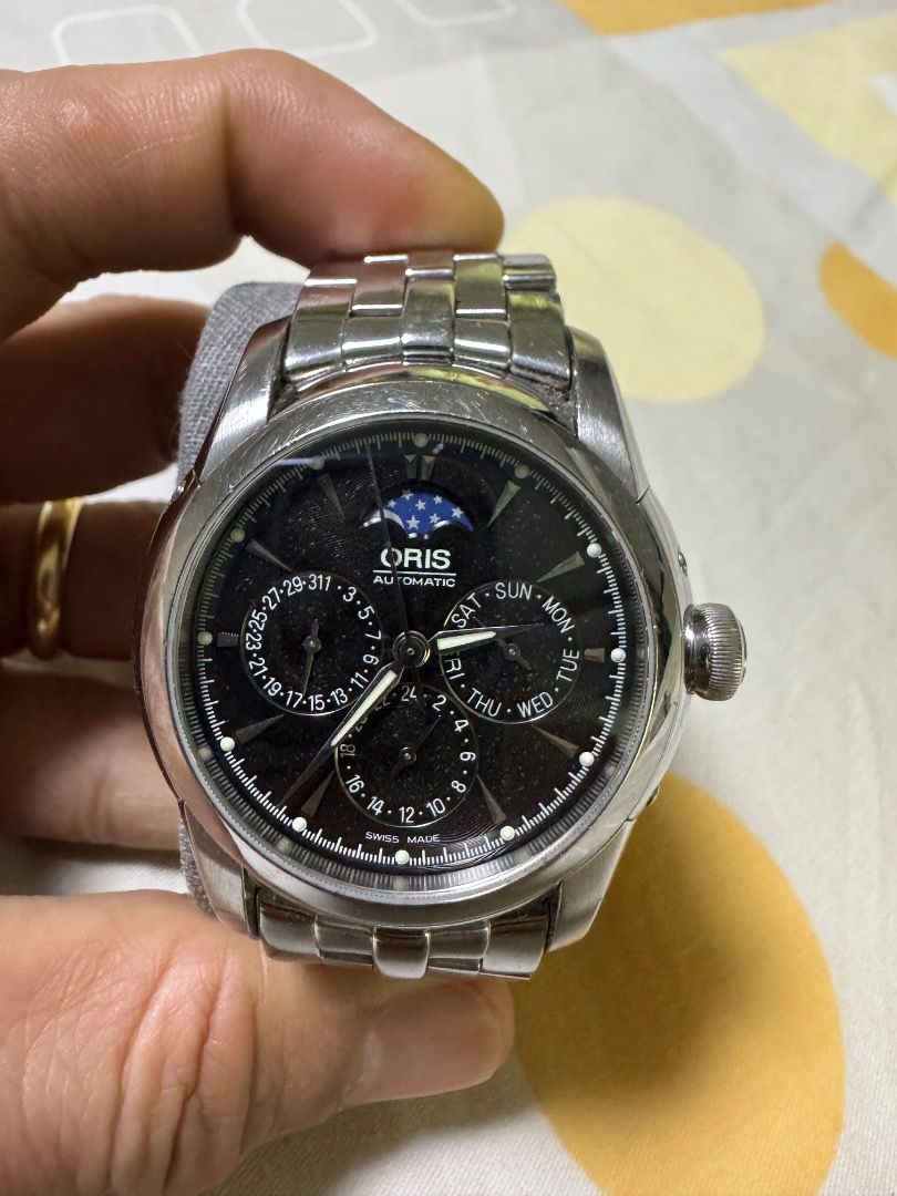 ORIS Automatic Moonphase Watch (Category: Luxury Watches) located in Caloocan City. Submitted by dave235 (Listing ID 1461465297, Image 1). Description: - ORIS Automatic Watch - Moonphase, Day, and Date Complications - Stainless Steel Bracelet - Swiss Made - First Owner - Purchase Date: December 26, 2005 - Watch Reference: 581 7546 40 54 M.