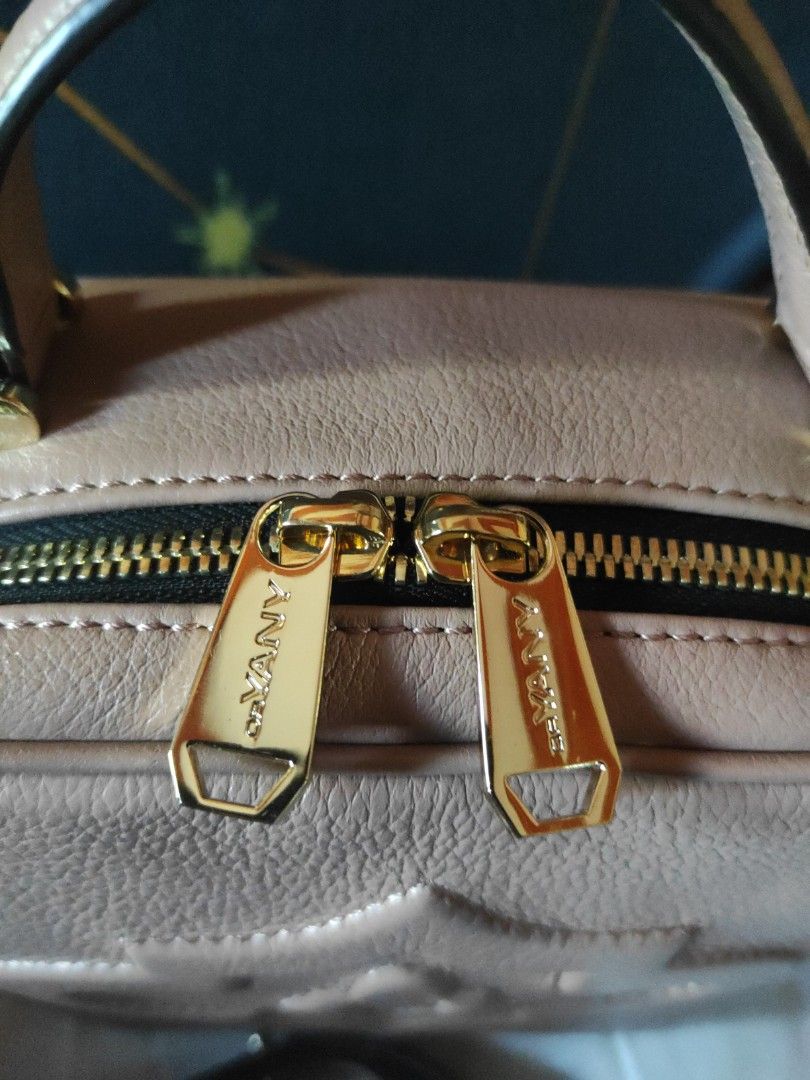 Oryany New York (Category: Cross-body Bags) located in Agoo. Submitted by korea_bags (Listing ID 1461384916, Image 2). Description: message me for best price suitable for a gift small handbag or crossbody bag vanity type / nude pink color dust bag included free LBC delivery.