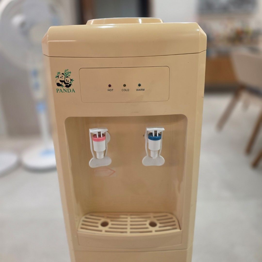 Panda Water Dispenser Hot & Cold (Category: Water Purifiers & Dispensers) located in Manila. Submitted by olxph_163761783 (Listing ID 1461513926, Image 2). Description: - Panda brand water dispenser - Hot and cold water options - Indicator lights for hot, cold, and warm - Top-loading design for water bottle - Minor scuffs from normal use - Works well Malate Manila or Mapulang lupa valenzuela .