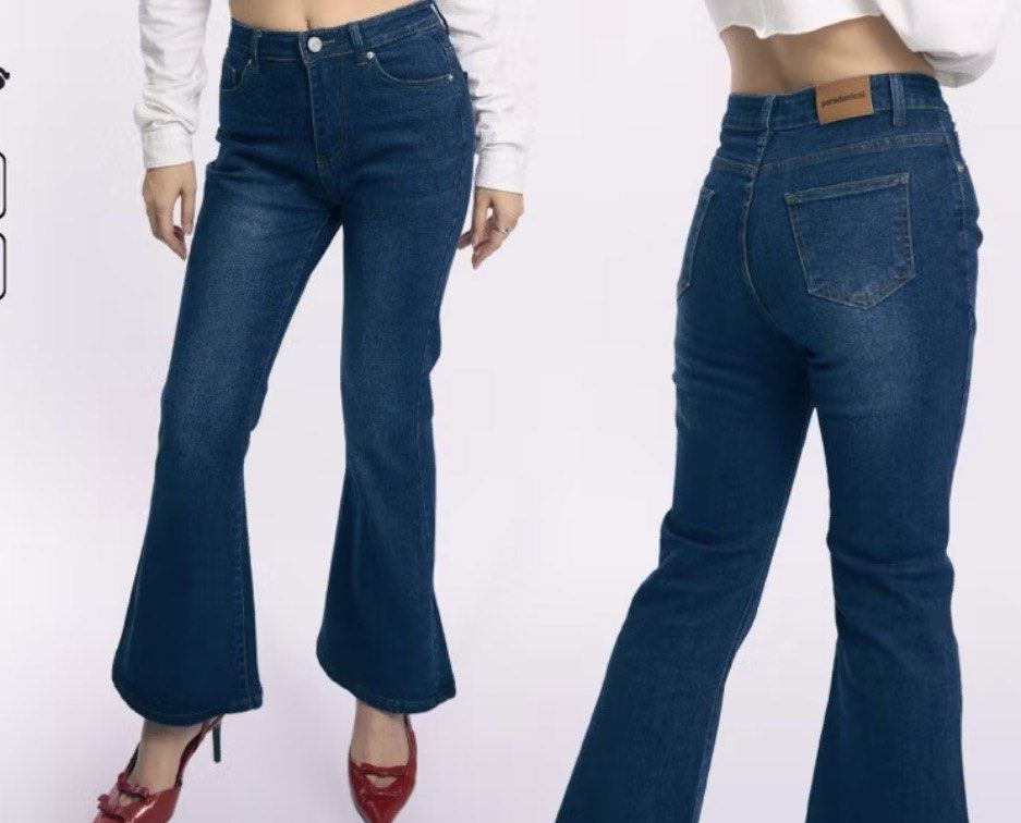 Paradoxical Denim Flare jeans pants (Category: Jeans) located in Quezon City. Submitted by declutter.yna (Listing ID 1461335245, Image 1). Description: .