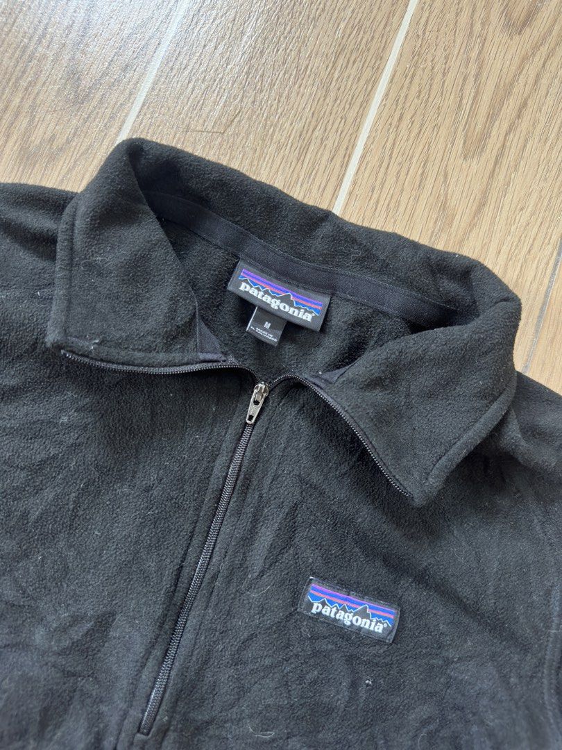 Patagonia fleece jacket (Category: Coats, Jackets and Outerwear) located in Cavite. Submitted by brick.mnl (Listing ID 1461489670, Image 2). Description: Size M womens Dimes: 19x24 Excellent condition Issue: cut wash tag only .