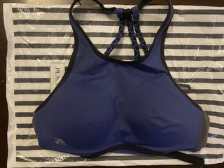（分類：）位於 。 由 surrreal 提交（商品編號 1461532635，圖片 1）。簡介： 。