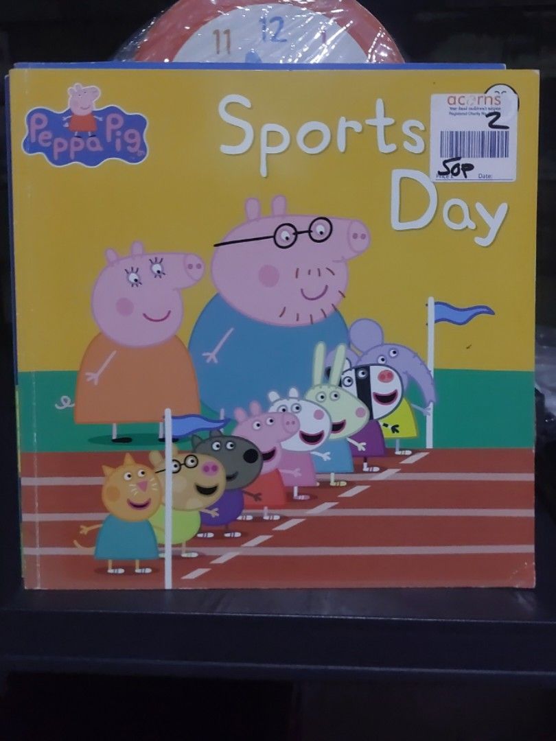 PEPPA PIG BUNDLE — 15 BOOKS (Category: Children's Books) located in Cainta. Submitted by giftshopbyyui (Listing ID 1461459444, Image 2). Description: 🐷 PEPPA PIG BUNDLE — 15 BOOKS Ladybird 🇬🇧 | Ages 2–6 | Preloved 📚 Includes: 13 story/activity books + 2 HIGH-VALUE SPECIALS: - 🕐 Peppa's Busy Day — Clock Book (orig ~₱430) ​ - 🦁 At the Zoo — Lift-the-Flap Board Book (orig ~₱500) ✅ Condition: Clean & intact • All interactive features work 💰 PR